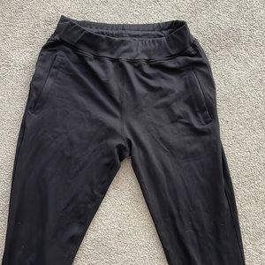 Black alphalete premium joggers